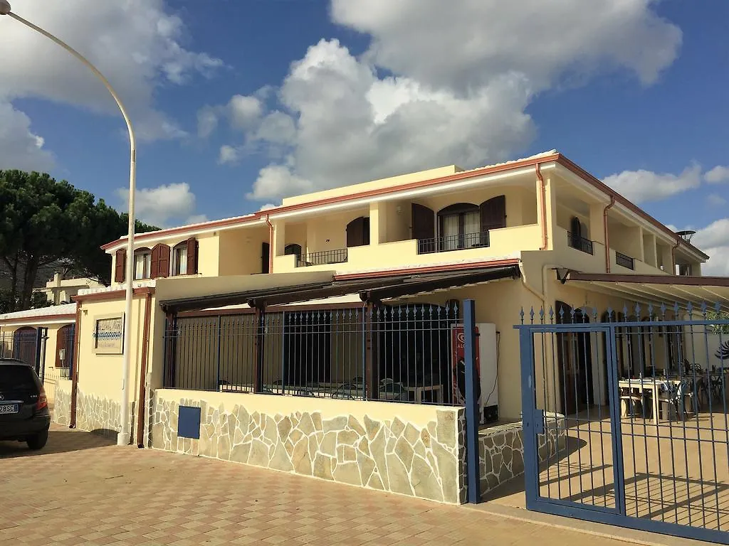 Hotel Villa Del Mare Sìnnai