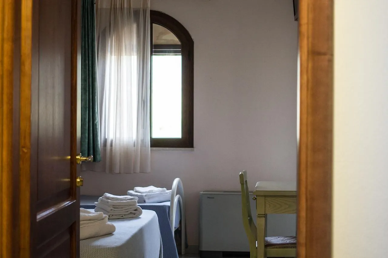 Hotel Villa Del Mare Sìnnai 3*,  Italia